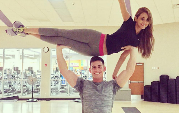 Gamer Faze Censor and sick hot weather girl, Yanet Garcia, on Instagram.com/iamyanetgarcia